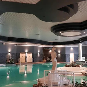 4* Hotel Rochestown Park & Leisure Centre