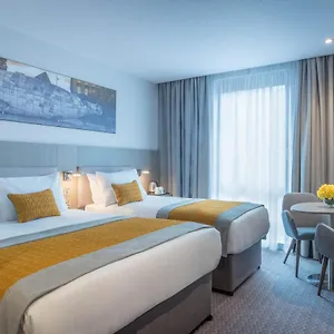 4* Hotel Maldron South Mall City